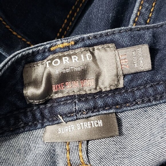 Torrid Luxe Slim Boot Super Stretch Bootcut Jeans Women's Plus Size 28T - Picture 2 of 3